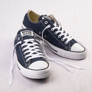 Converse, Chuck Taylor All Star Lo Sneaker - Navy - 7.5 W